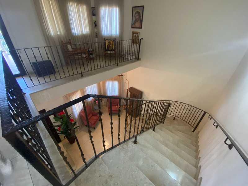 5-bedroom detached house for sale: https://www.bazaraki.com/adv/5794777_5-bedroom-detached-house-for-sale (www.bazaraki.com)