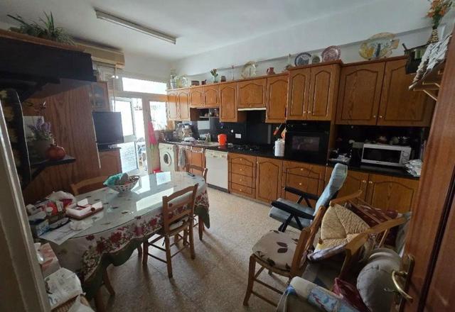 For Sale, Three-Bedroom Semi-Detached House in Pallouriotissa: https://www.offer.com.cy/en/for-sale-three-bedroom-semi-detached-house-in-pallouriotissa/21-816794/ (www.offer.com.cy)