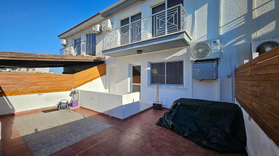 3 Bedrooms House For Sale: https://www.facebook.com/marketplace/item/3909152335963931 (www.facebook.com)