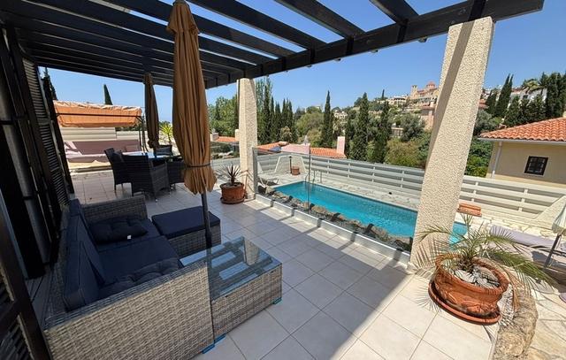 3 Bedroom Detached House For Sale: https://www.zyprus.com/property/39349/3-bedrooms-house-detached-house-in-tala-paphos (www.zyprus.com)