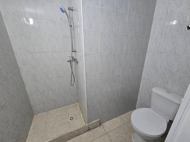 3 bed groundfloor in Kato Paphos: https://www.facebook.com/marketplace/item/641537108881501 (www.facebook.com)