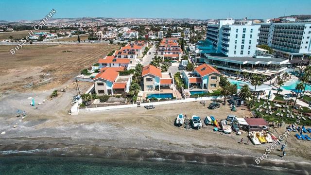 4 Bedroom Detached house for sale in Dekeleia, Larnaca: https://www.buysellcyprus.com/property-for-sale/larnaca/dekeleia/4-bed-detached-house-for-sale-dekeleia-larnaca-1795437.html (www.buysellcyprus.com)