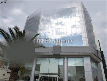 Ground floor shop, 200 m2 apartment with attic 100 m2, 4 parking space: https://www.offer.com.cy/en/ground-floor-shop-200-m2-apartment-with-attic-100-m2-4-parking-space/21-816953/ (www.offer.com.cy)