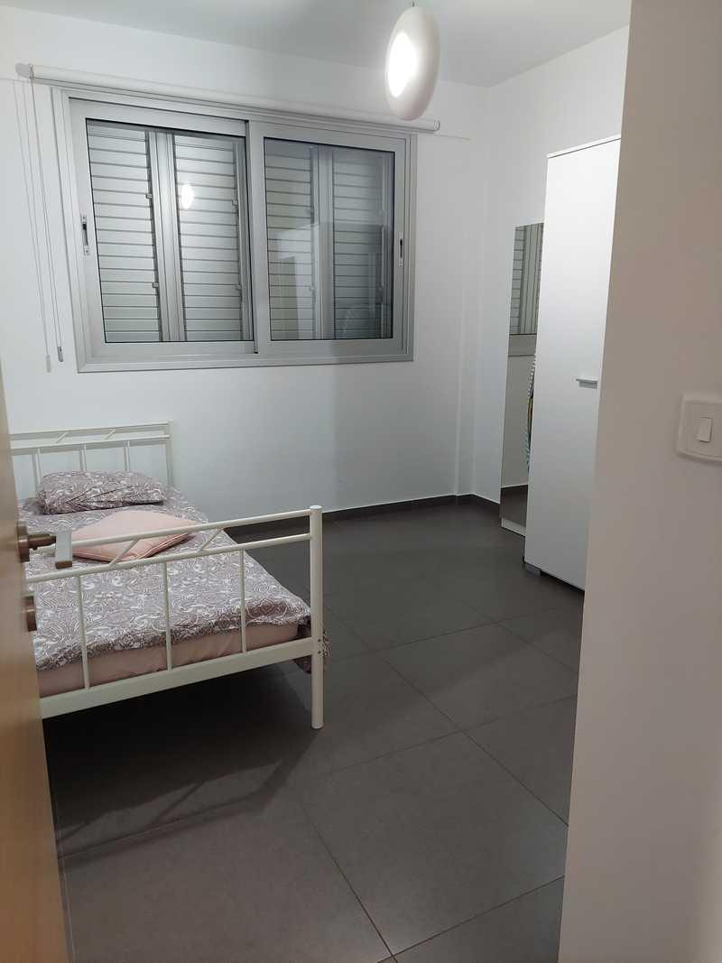 2-bedroom apartment to rent: https://www.bazaraki.com/adv/5797562_2-bedroom-apartment-to-rent (www.bazaraki.com)