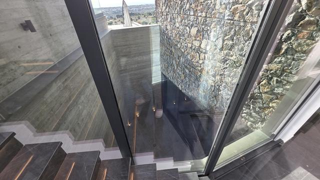 5-bedroom villa in Paphos № 152717: https://dom.com.cy/en/catalog/sale/152717/ (dom.com.cy)