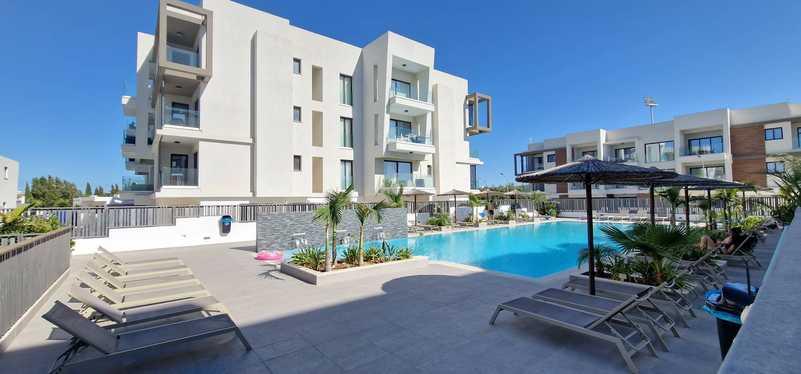 2-bedroom apartment to rent: https://www.bazaraki.com/adv/5790701_2-bedroom-apartment-to-rent (www.bazaraki.com)