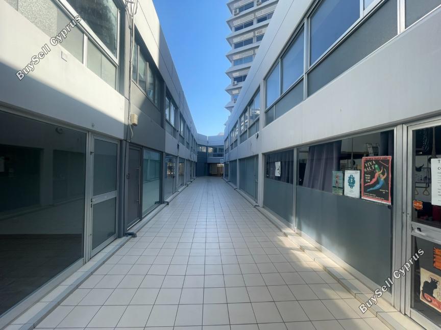 Office to rent in Agia Zoni, Limassol: https://www.buysellcyprus.com/property-for-rent/limassol/agia-zoni/office-to-rent-agia-zoni-limassol-1799932.html (www.buysellcyprus.com)