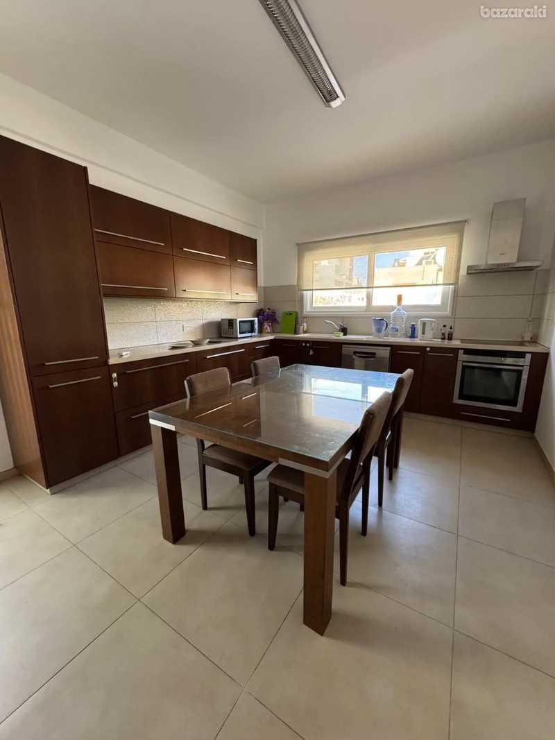 3-bedroom apartment to rent: https://www.bazaraki.com/adv/5790560_3-bedroom-apartment-to-rent (www.bazaraki.com)