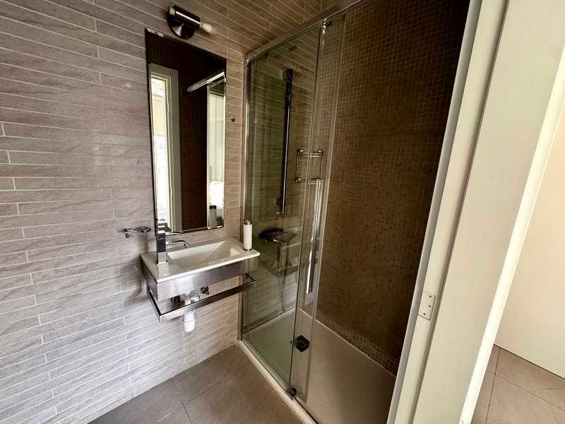 2-bedroom apartment to rent: https://www.bazaraki.com/adv/5797068_2-bedroom-apartment-to-rent (www.bazaraki.com)