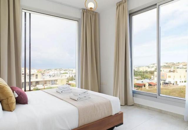 3-bedroom apartment in Paphos №152217: https://dom.com.cy/en/catalog/rent/152217/ (dom.com.cy)