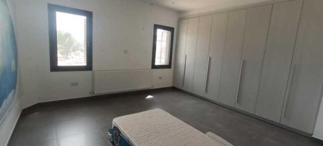 3-bedroom semi-detached to rent: https://www.bazaraki.com/adv/5796812_3-bedroom-semi-detached-to-rent (www.bazaraki.com)