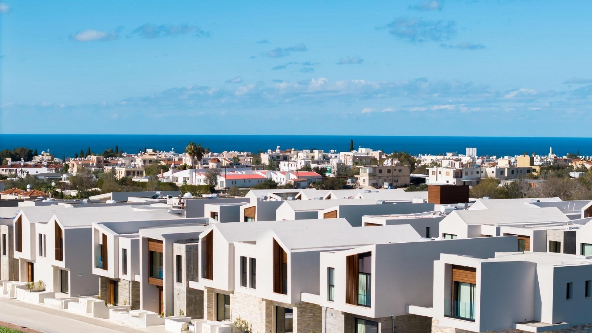 3-bedroom flat in Paphos №153865: https://dom.com.cy/en/catalog/rent/153865/ (dom.com.cy)