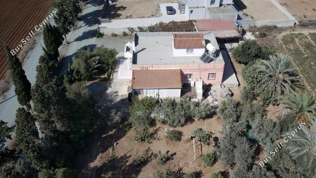 5 Bedroom Bungalow for sale in Pervolia, Larnaca: https://www.buysellcyprus.com/property-for-sale/larnaca/pervolia/5-bed-bungalow-for-sale-pervolia-larnaca-1795531.html (www.buysellcyprus.com)