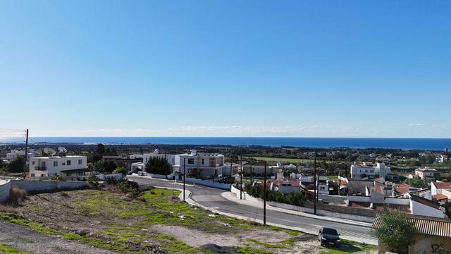 New 3-bedroom villa in Paphos № 153674: https://dom.com.cy/en/catalog/sale/153674/ (dom.com.cy)