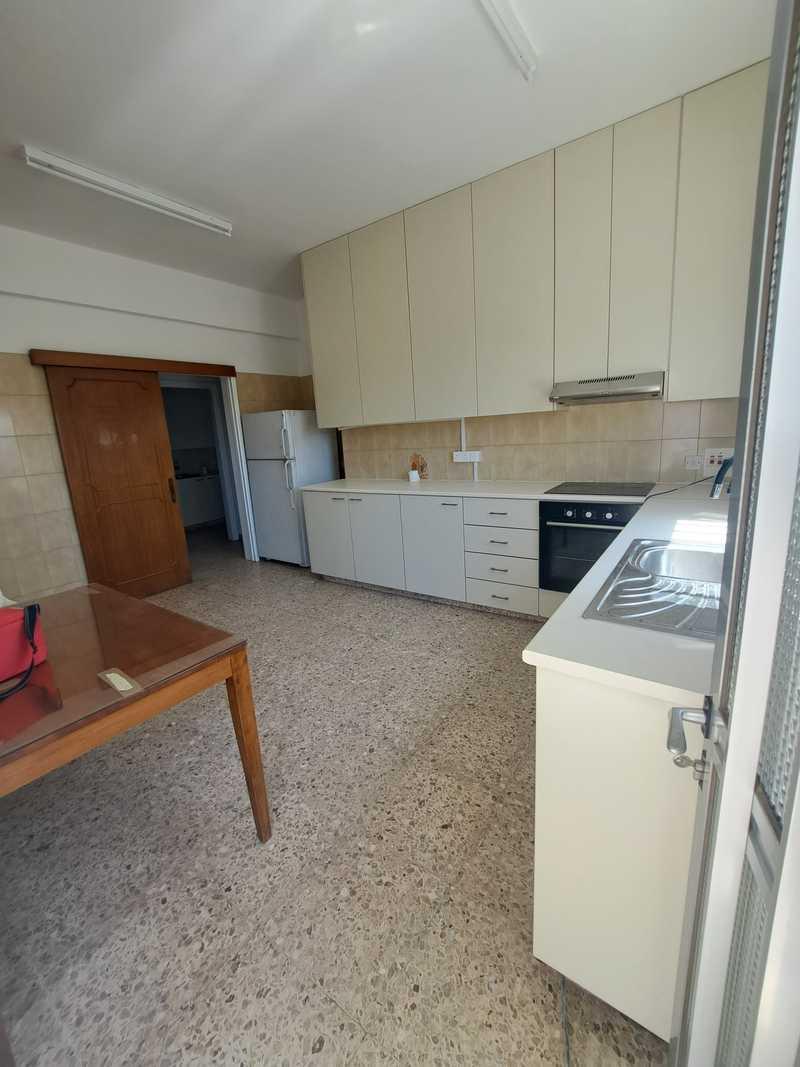 3-bedroom detached house to rent: https://www.bazaraki.com/adv/5786947_3-bedroom-detached-house-to-rent (www.bazaraki.com)