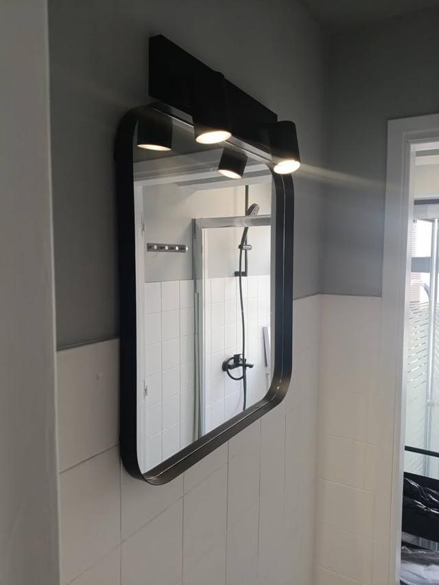 Rant beauty cosmetics room with shower: https://www.facebook.com/marketplace/item/715321164168603 (www.facebook.com)