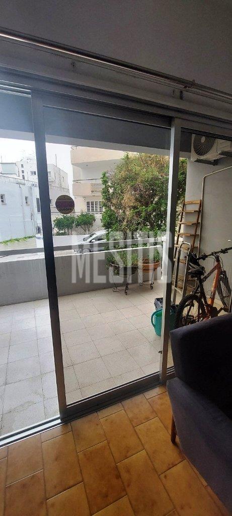 Apartment/Flat For Rent, Lefkosia, Agioi Omologites: https://incyprusproperty.com/property/mesitis/apartment-flat-for-rent-lefkosia-agioi-omologites-3/ (incyprusproperty.com)