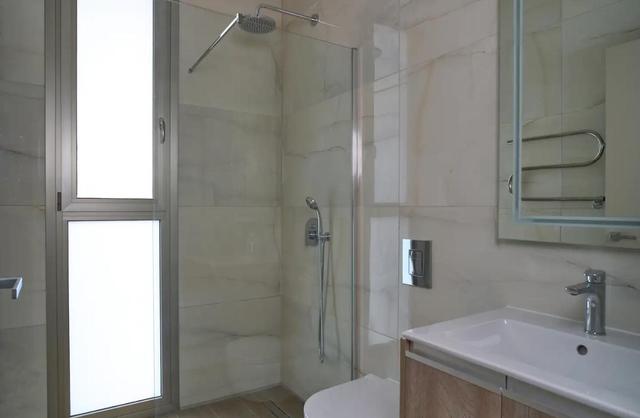 2-bedroom apartment in Limassol №152875: https://dom.com.cy/en/catalog/rent/152875/ (dom.com.cy)