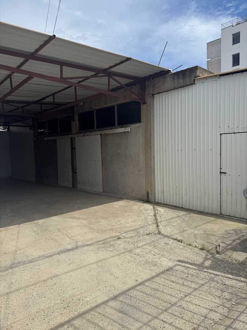 Warehouse space available in a prime storage location: https://www.bazaraki.com/adv/5796563_warehouse-space-available-for-rent-in-a-prime-storage-location (www.bazaraki.com)