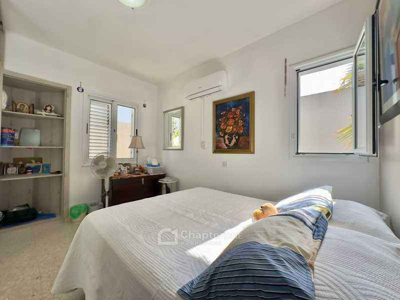 3-bedroom semi-detached for sale: https://www.bazaraki.com/adv/5788693_3-bedroom-semi-detached-for-sale (www.bazaraki.com)