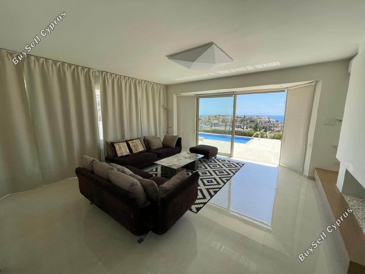 5 Bedroom Detached house to rent in Agios Tychonas, Limassol: https://www.buysellcyprus.com/property-for-rent/limassol/agios-tychonas/5-bed-detached-house-to-rent-agios-tychonas-limassol-1796772.html (www.buysellcyprus.com)