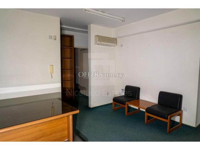 Office for sale in Agioi Omologites suitable for investment: https://www.offer.com.cy/en/office-for-sale-in-agioi-omologites-suitable-for-investment/21-693140/ (www.offer.com.cy)