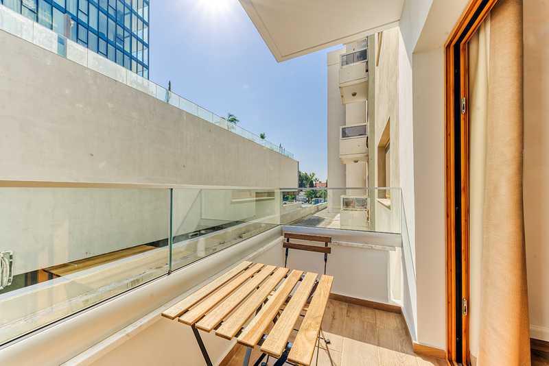 2-bedroom beautiful apartment by the sea: https://www.bazaraki.com/adv/5794470_2-bedroom-beautiful-apartment-by-the-sea (www.bazaraki.com)