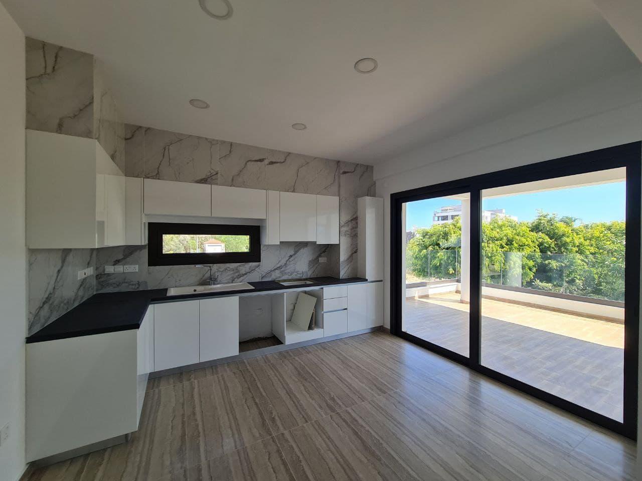 New 3-bedroom apartment in Limassol № 149380: https://dom.com.cy/en/catalog/sale/149380/ (dom.com.cy)