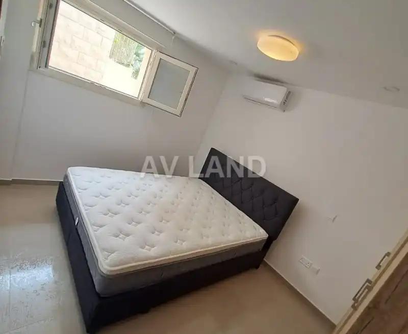 2-bedroom apartment to rent: https://www.bazaraki.com/adv/5791142_2-bedroom-apartment-to-rent (www.bazaraki.com)
