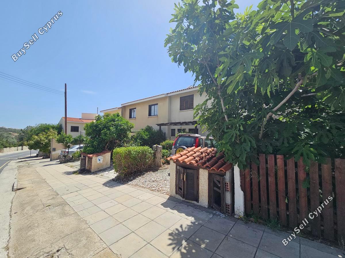 4 Bedroom Town house for sale in Tala, Paphos: https://www.buysellcyprus.com/property-for-sale/paphos/tala/4-bed-town-house-for-sale-tala-paphos-1796212.html (www.buysellcyprus.com)