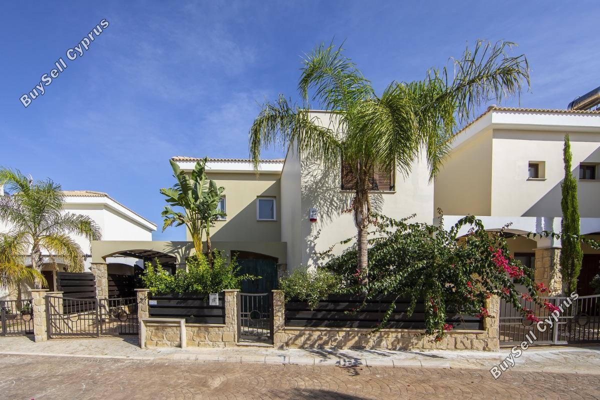 4 Bedroom Detached house for sale in Cape Greko, Famagusta: https://www.buysellcyprus.com/property-for-sale/famagusta/cape-greko/4-bed-detached-house-for-sale-cape-greko-famagusta-1754726.html (www.buysellcyprus.com)