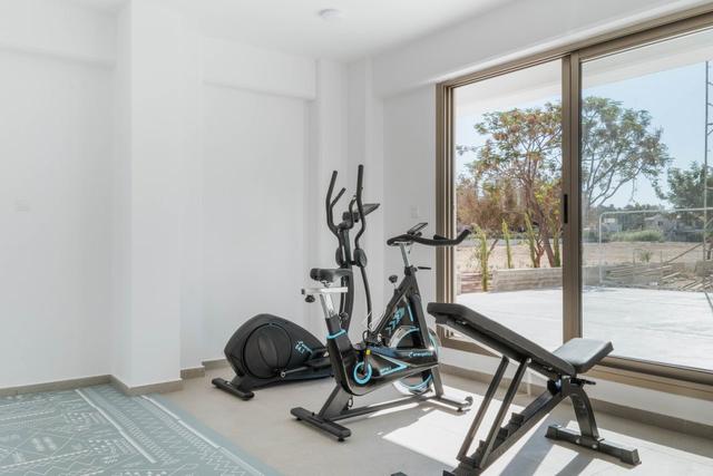 New 2-bedroom flat in Paphos № 153687: https://dom.com.cy/en/catalog/sale/153687/ (dom.com.cy)