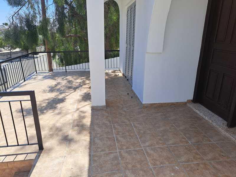 3-bedroom detached house to rent: https://www.bazaraki.com/adv/5786947_3-bedroom-detached-house-to-rent (www.bazaraki.com)