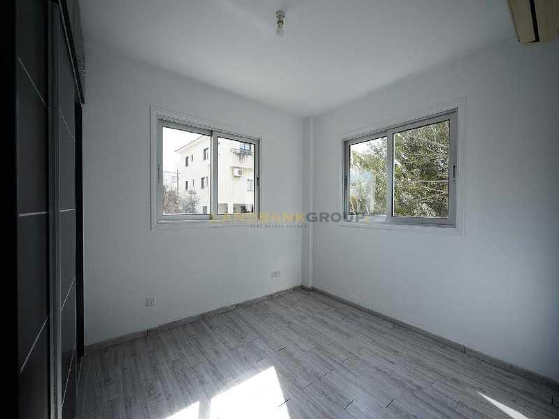 3-bedroom apartment for sale: https://www.bazaraki.com/adv/5786702_3-bedroom-apartment-for-sale (www.bazaraki.com)