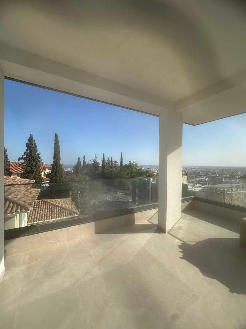 3-bedroom apartment to rent: https://www.bazaraki.com/adv/5793319_3-bedroom-apartment-to-rent (www.bazaraki.com)