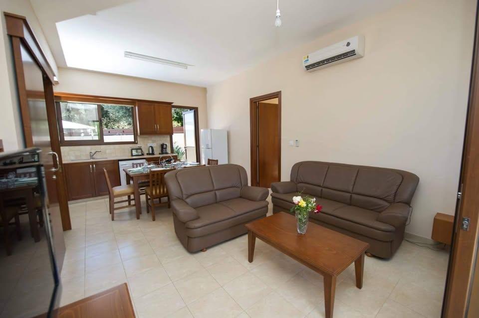 ΜΕΖΟΝΕΤΤΑ: https://www.facebook.com/marketplace/item/2780646518794845 (www.facebook.com)