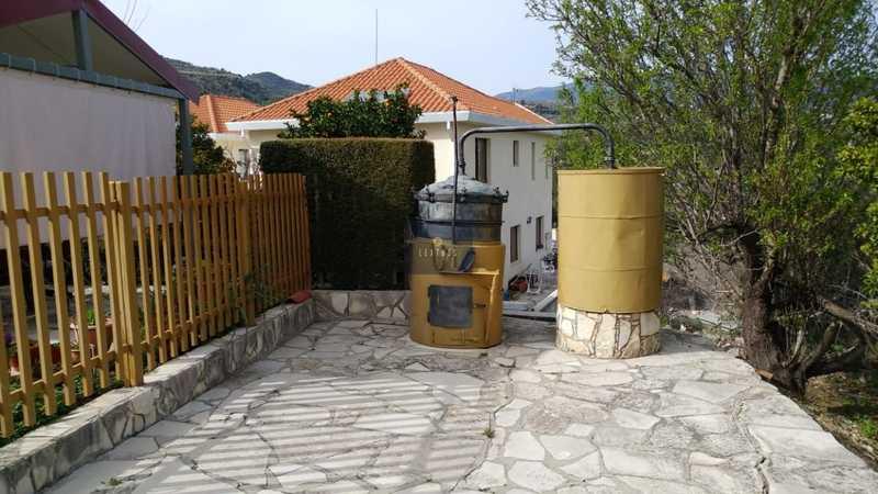 2-bedroom detached house for sale: https://www.bazaraki.com/adv/5763795_2-bedroom-detached-house-for-sale (www.bazaraki.com)