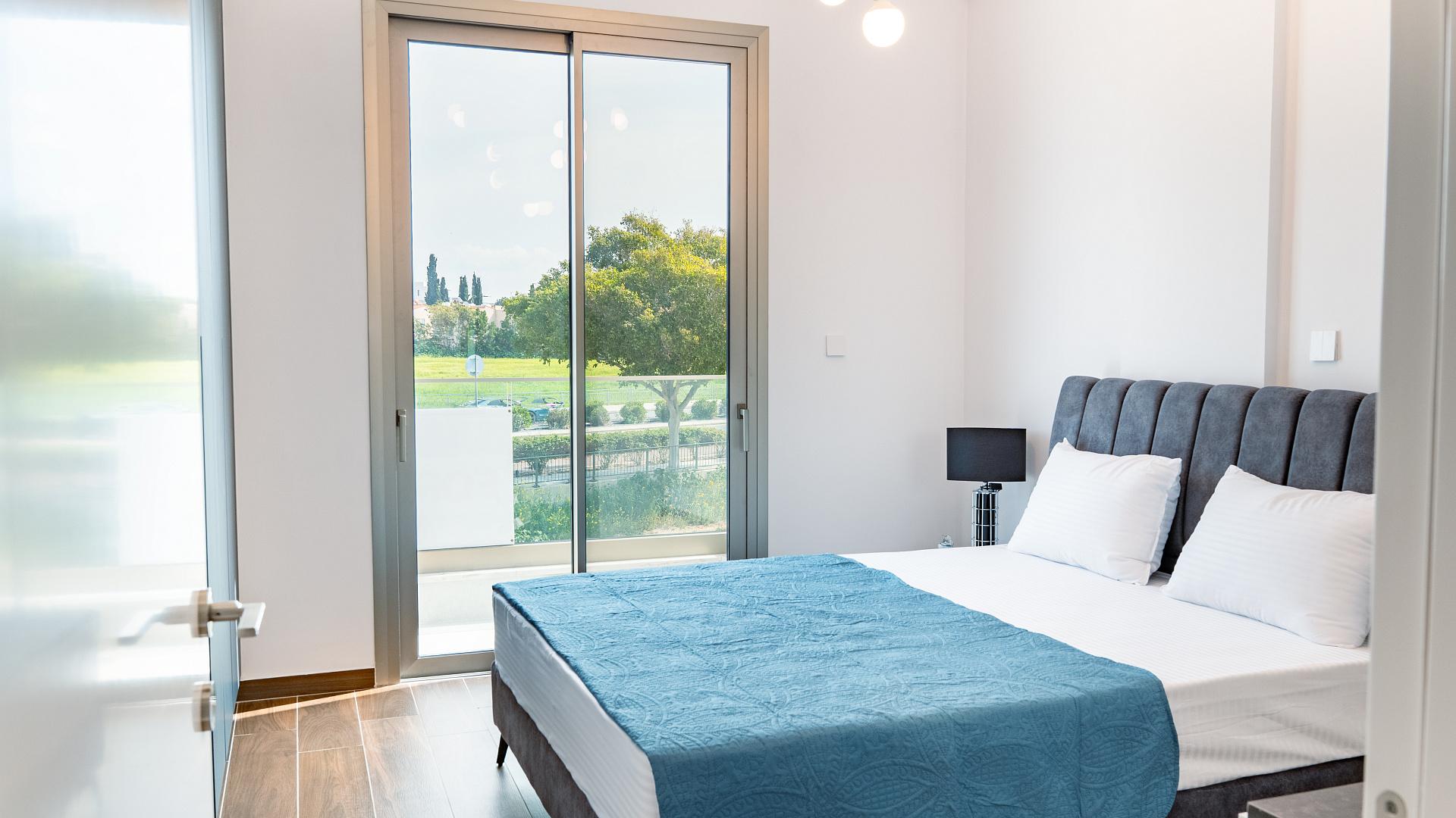 New 3-bedroom flat in Paphos № 153686: https://dom.com.cy/en/catalog/sale/153686/ (dom.com.cy)