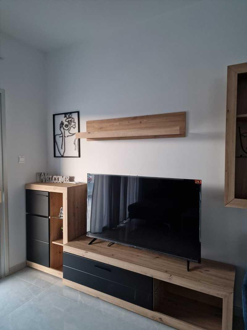 2-bedroom apartment to rent: https://www.bazaraki.com/adv/5795923_2-bedroom-apartment-to-rent (www.bazaraki.com)