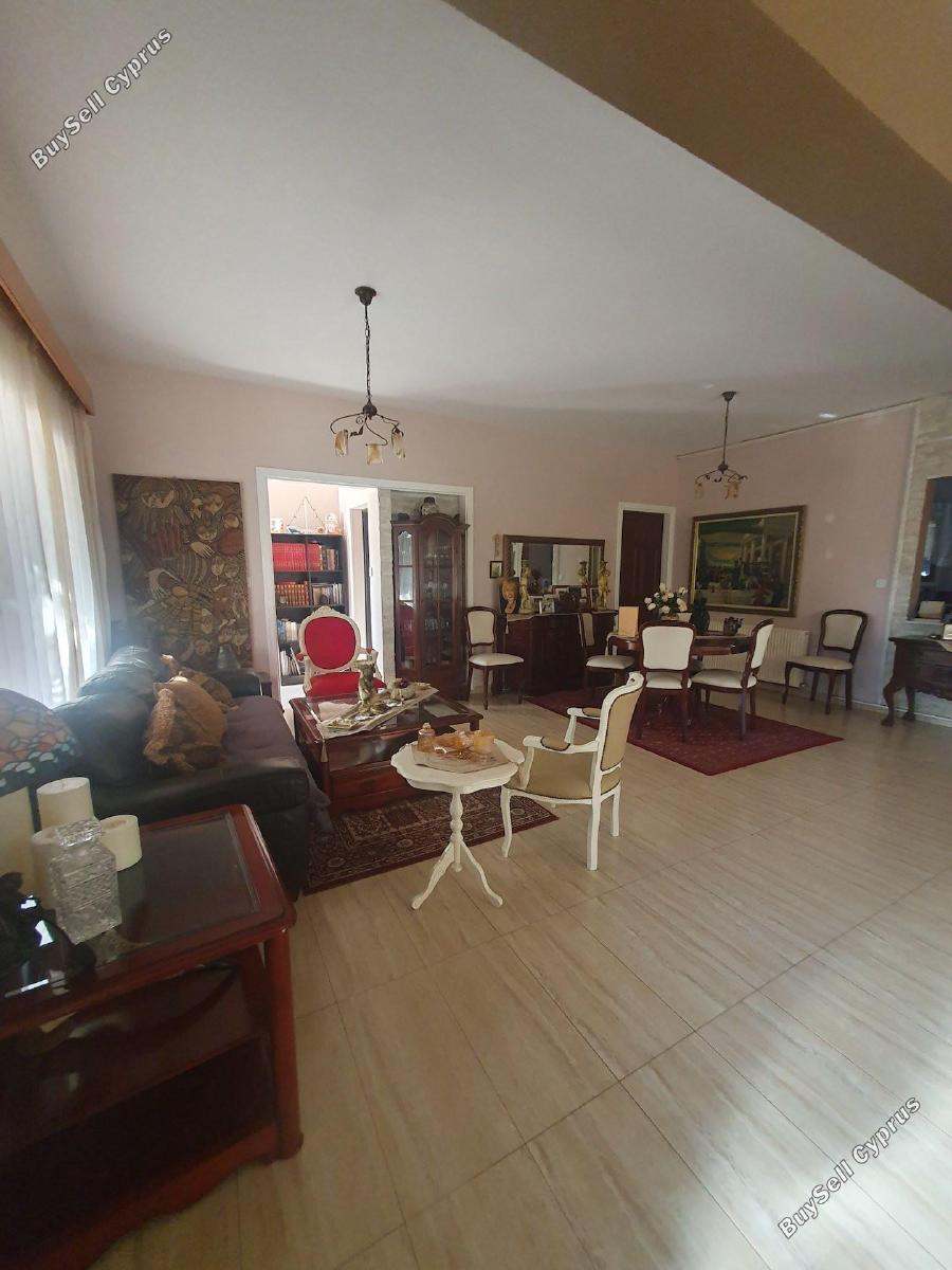 5 Bedroom Detached house for sale in Pervolia, Larnaca: https://www.buysellcyprus.com/property-for-sale/larnaca/pervolia/5-bed-detached-house-for-sale-pervolia-larnaca-1796724.html (www.buysellcyprus.com)