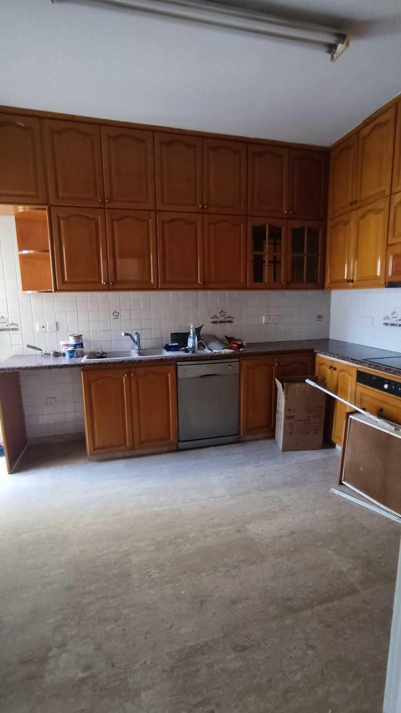 3-bedroom semi-detached to rent: https://www.bazaraki.com/adv/5796936_3-bedroom-semi-detached-to-rent (www.bazaraki.com)