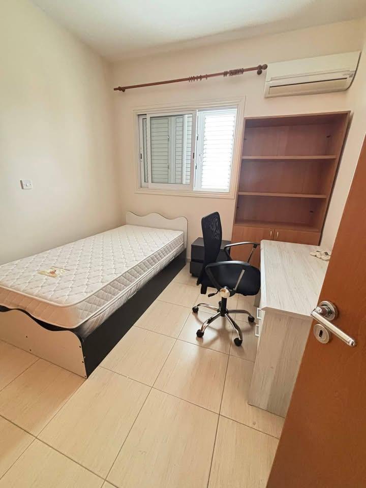 COZY AND SPACIOUS 3  BEDROOM RETIRE FLAT FOR RENT IN ACROPOLIS/STROVOLOS AREA
Great location off ifi: https://www.facebook.com/marketplace/item/2064248520749297 (www.facebook.com)