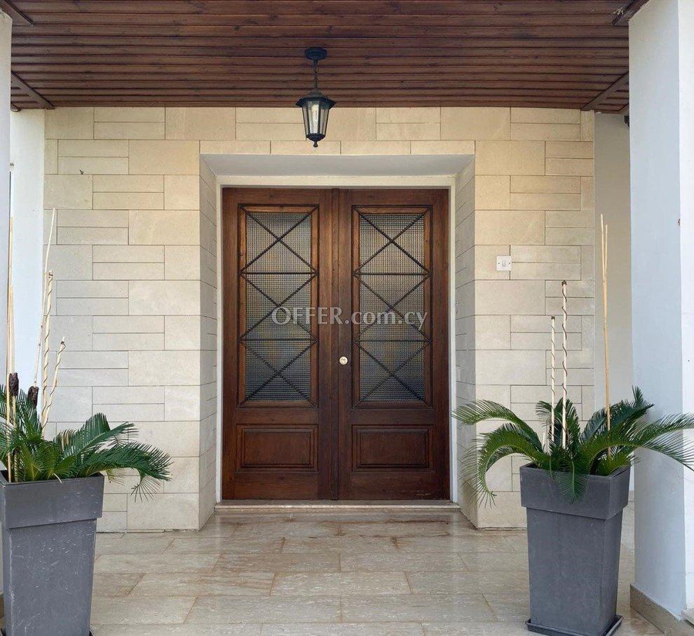 House (Detached) in Pera Chorio Nisou, Nicosia for Sale: https://www.offer.com.cy/en/house-detached-in-pera-chorio-nisou-nicosia-for-sale/21-727238/ (www.offer.com.cy)