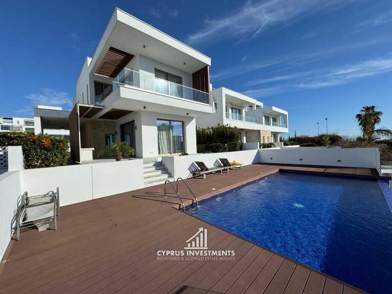 4-bedroom detached house for sale: https://www.bazaraki.com/adv/5786134_4-bedroom-detached-house-for-sale (www.bazaraki.com)