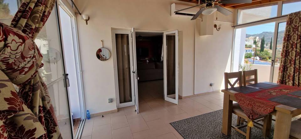 Large townhouse with centralheating in Peyia: https://www.facebook.com/marketplace/item/1235320814914526 (www.facebook.com)