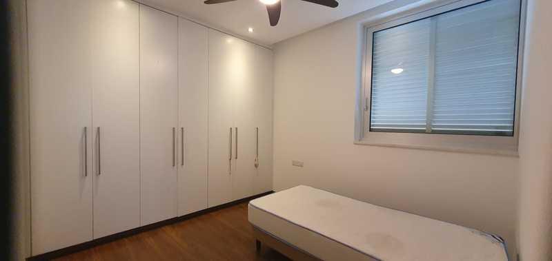 3-bedroom apartment to rent: https://www.bazaraki.com/adv/5799592_3-bedroom-apartment-to-rent (www.bazaraki.com)