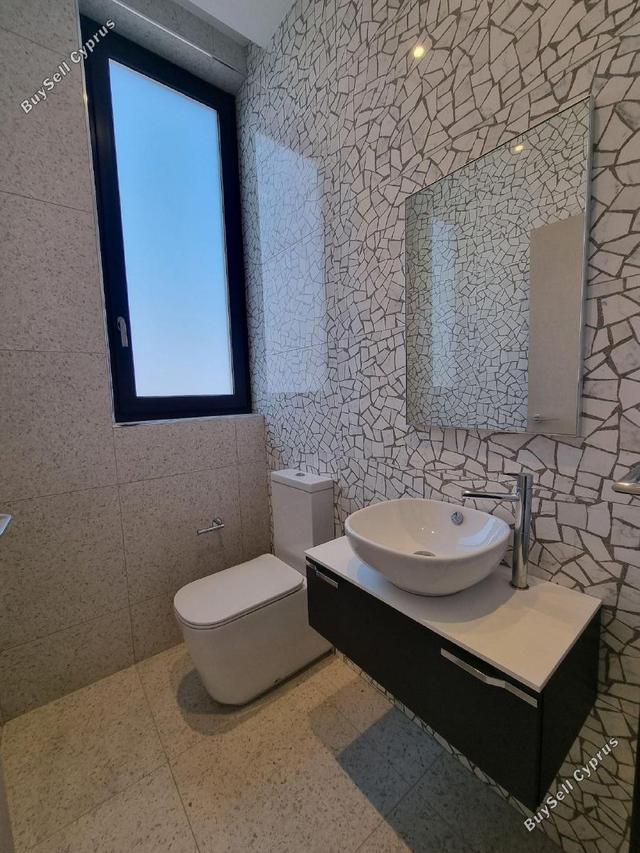 3 Bedroom Apartment for sale in Potamos Germasogeias, Limassol: https://www.buysellcyprus.com/property-for-sale/limassol/potamos-germasogeias/3-bed-apartment-for-sale-potamos-germasogeias-limassol-1799900.html (www.buysellcyprus.com)