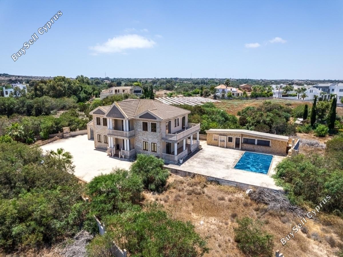 4 Bedroom Detached house to rent in Protaras, Famagusta: https://www.buysellcyprus.com/property-for-rent/famagusta/protaras/4-bed-detached-house-to-rent-protaras-famagusta-1758128.html (www.buysellcyprus.com)