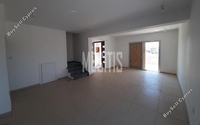 Building for sale in Dali, Nicosia: https://www.buysellcyprus.com/property-for-sale/nicosia/dali/building-for-sale-dali-nicosia-1796843.html (www.buysellcyprus.com)