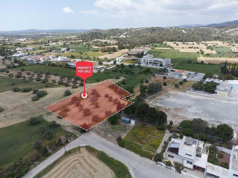 Residential land 4348 m²: https://www.bazaraki.com/adv/5798196_residential-land-4348-m2 (www.bazaraki.com)